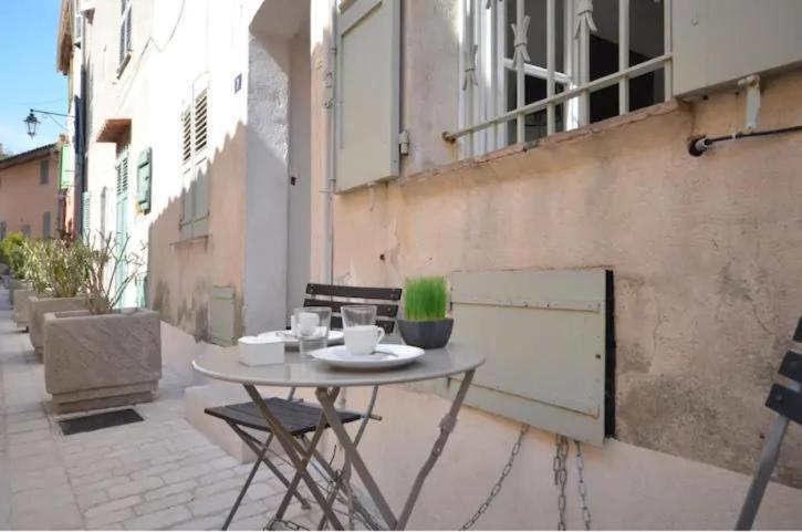 Appartement 3 Studios Centre Ville Saint Tropez Avec Parking Eksteriør bilde