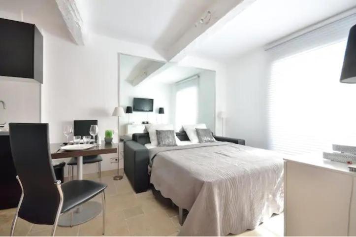 Appartement 3 Studios Centre Ville Saint Tropez Avec Parking Eksteriør bilde